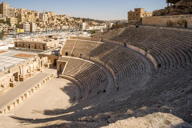 This image has an empty alt attribute; its file name is Roman-Theater.png